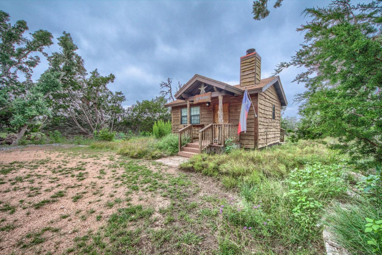 Vila Cedar Bliss Cabin Fredericksburg Exteriér fotografie